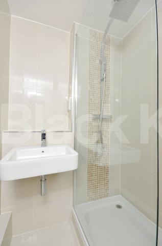 			New Instruction, 3 Bedroom, 1 bath, 1 reception Flat			 Daling Way, Victoria Park